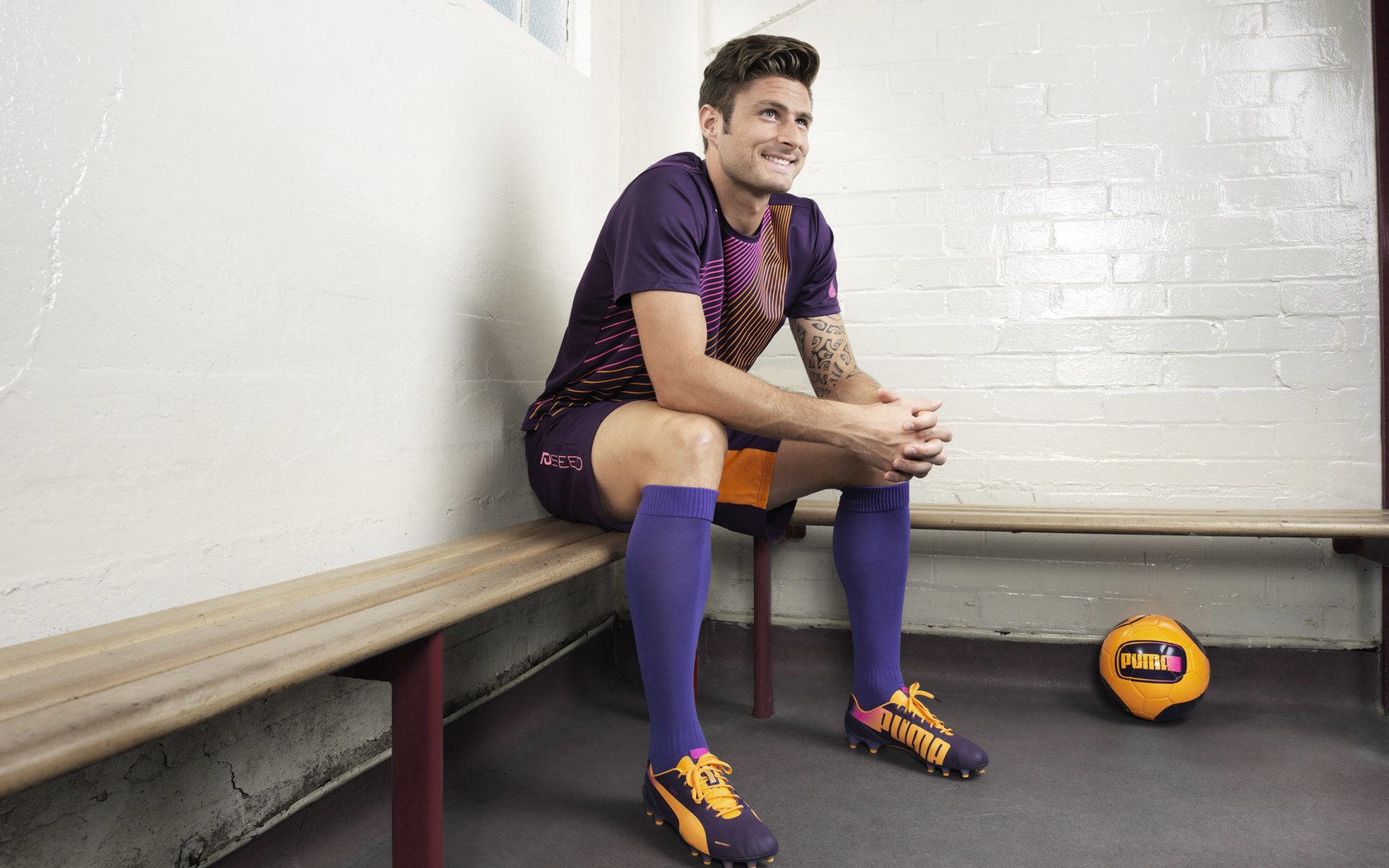 赛道与球场,克莱双重奏,上海队火力全开